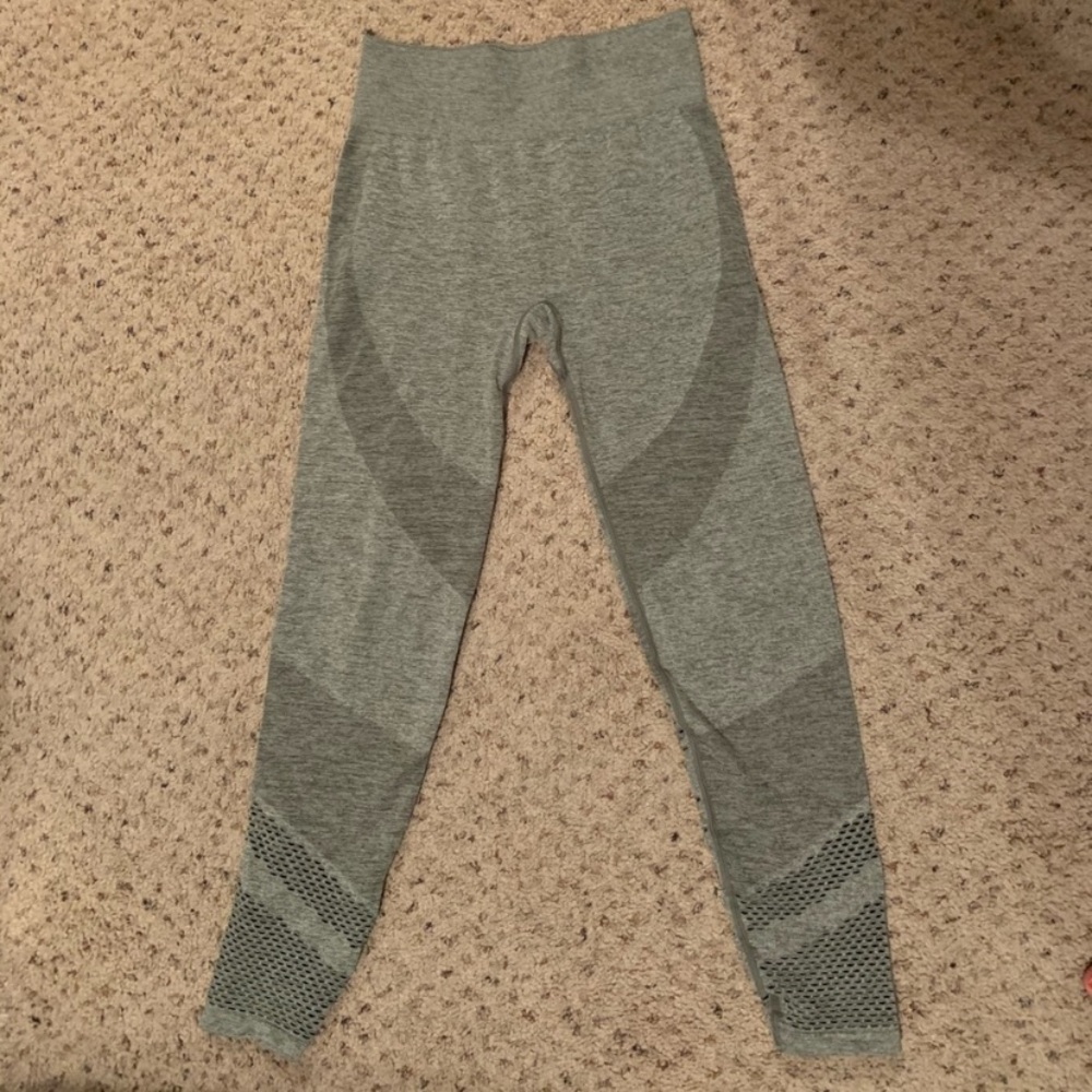 Pink leggings